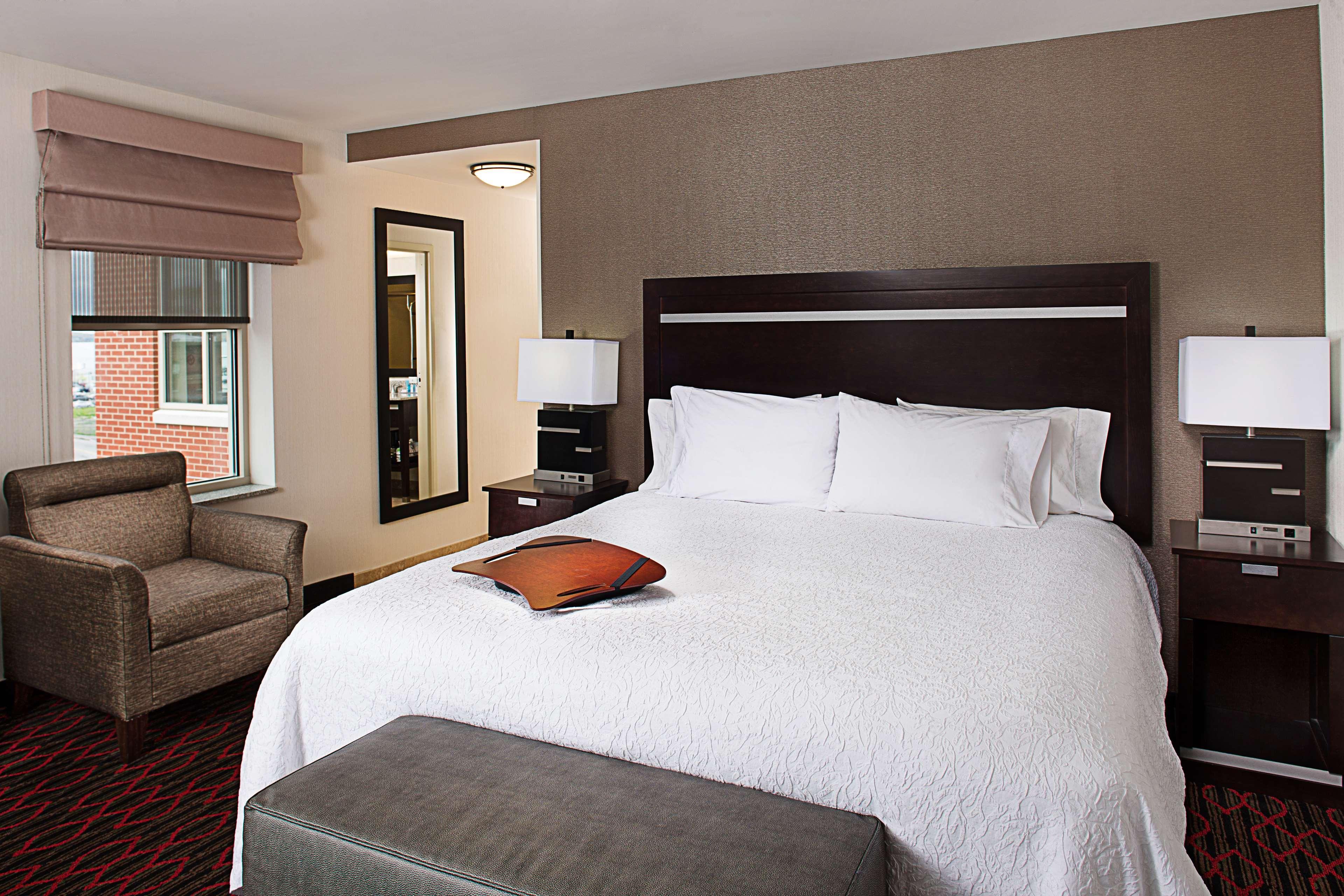 Hampton Inn Portland Downtown Waterfront Buitenkant foto