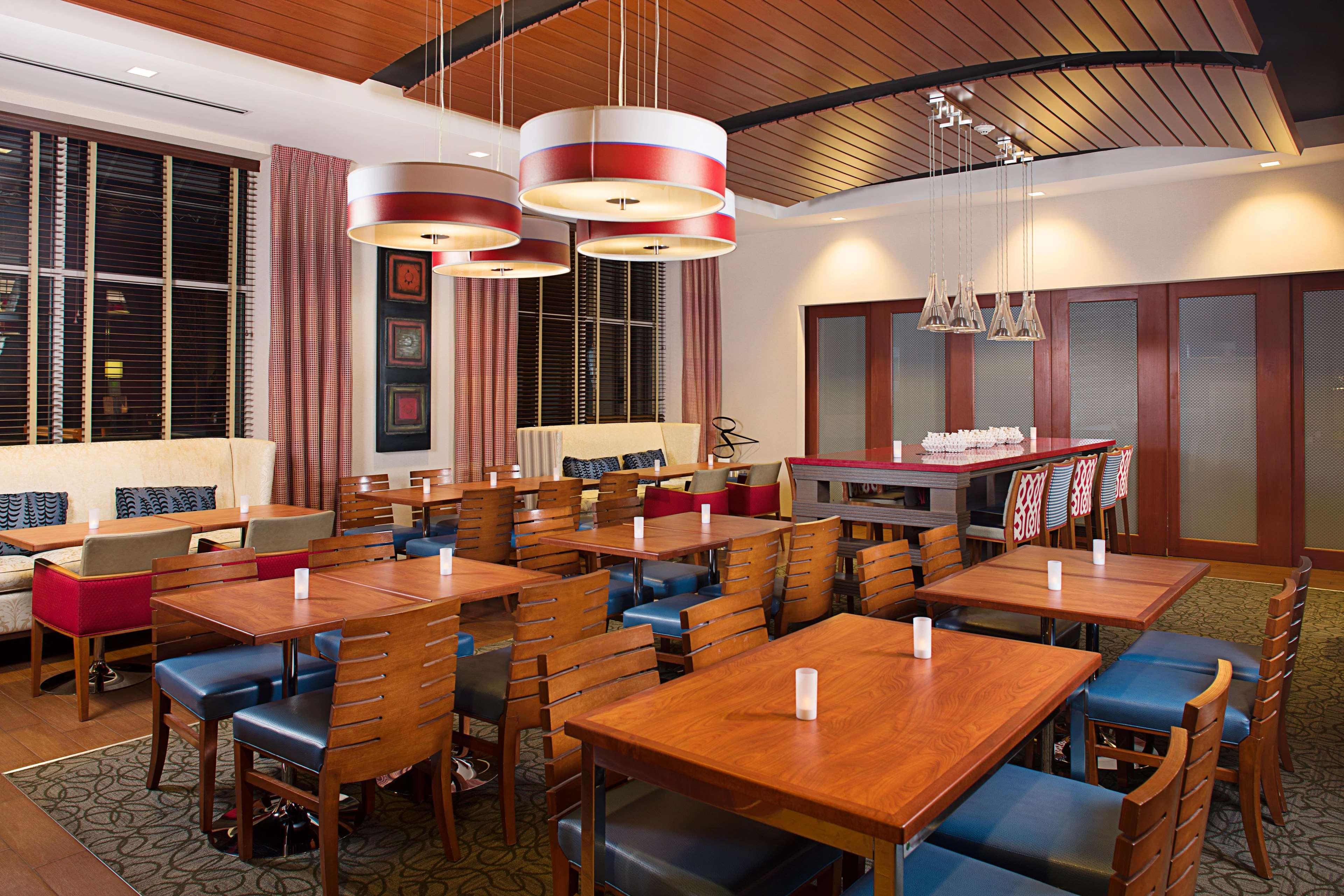 Hampton Inn Portland Downtown Waterfront Buitenkant foto