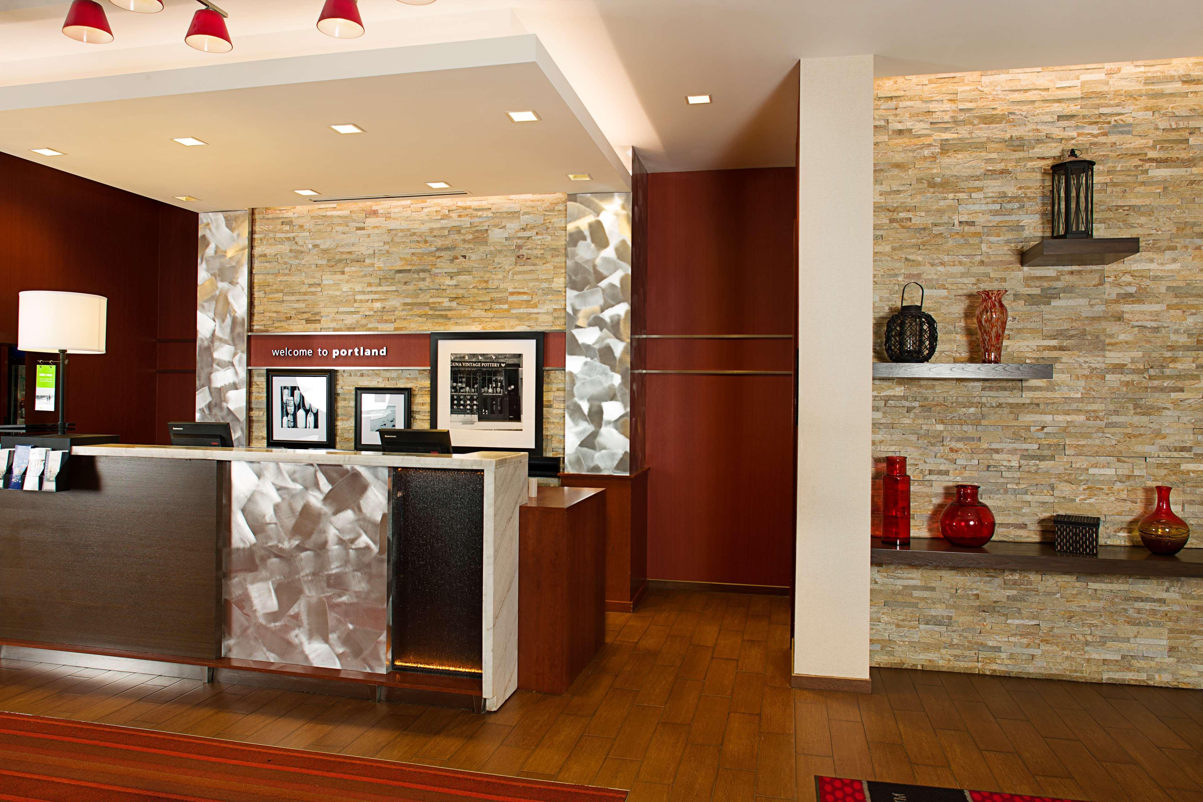 Hampton Inn Portland Downtown Waterfront Buitenkant foto
