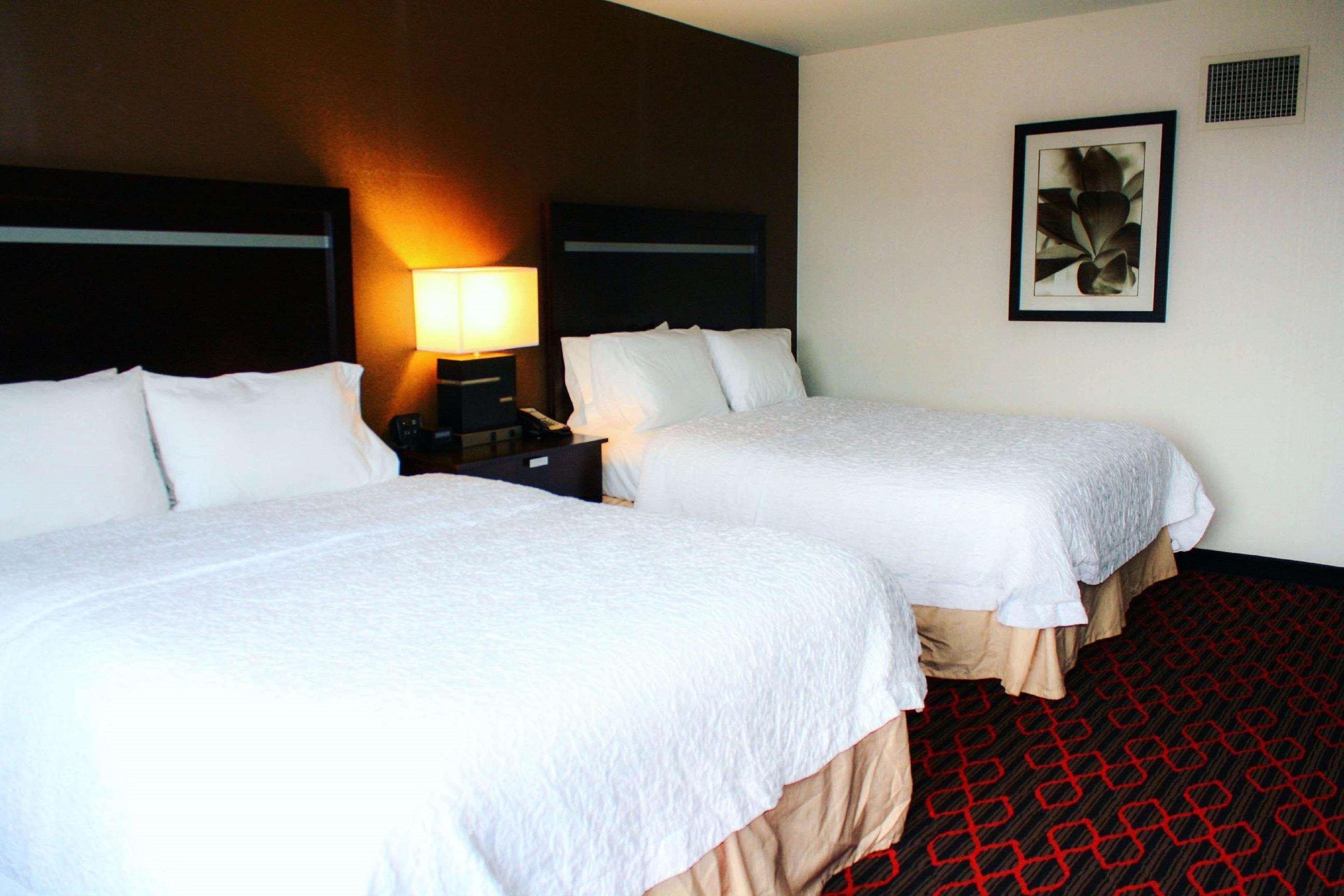 Hampton Inn Portland Downtown Waterfront Buitenkant foto