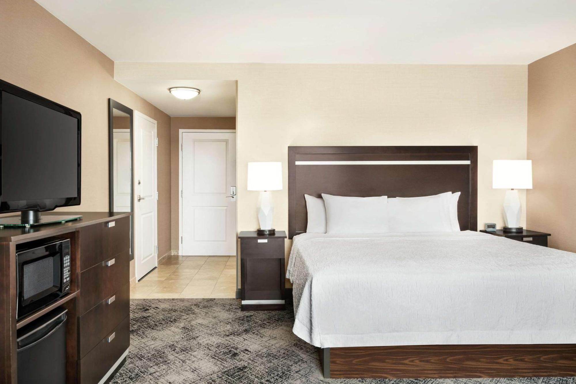 Hampton Inn Portland Downtown Waterfront Buitenkant foto