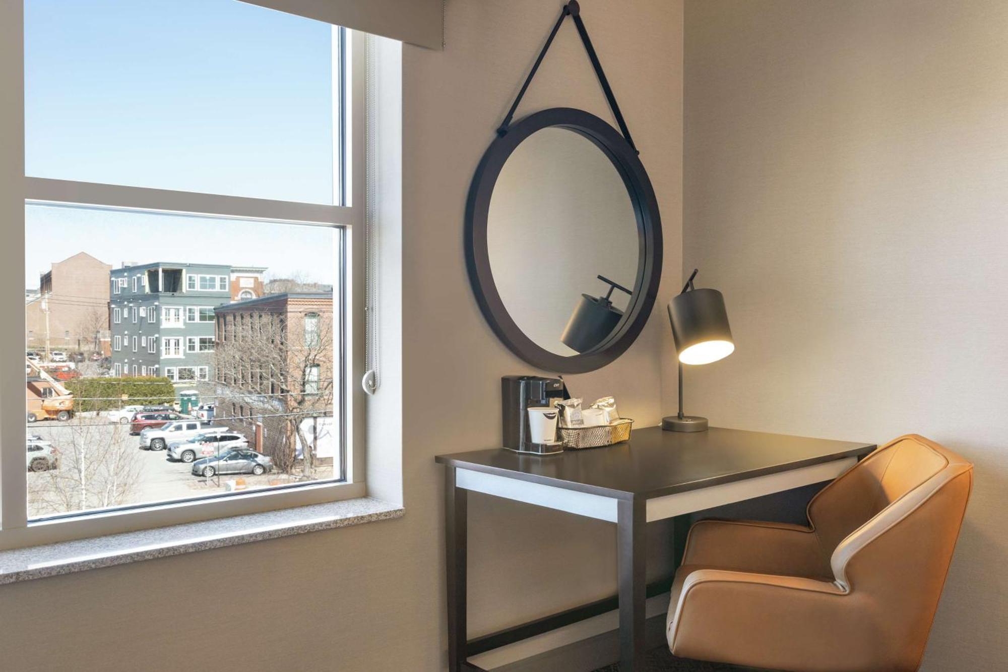 Hampton Inn Portland Downtown Waterfront Buitenkant foto