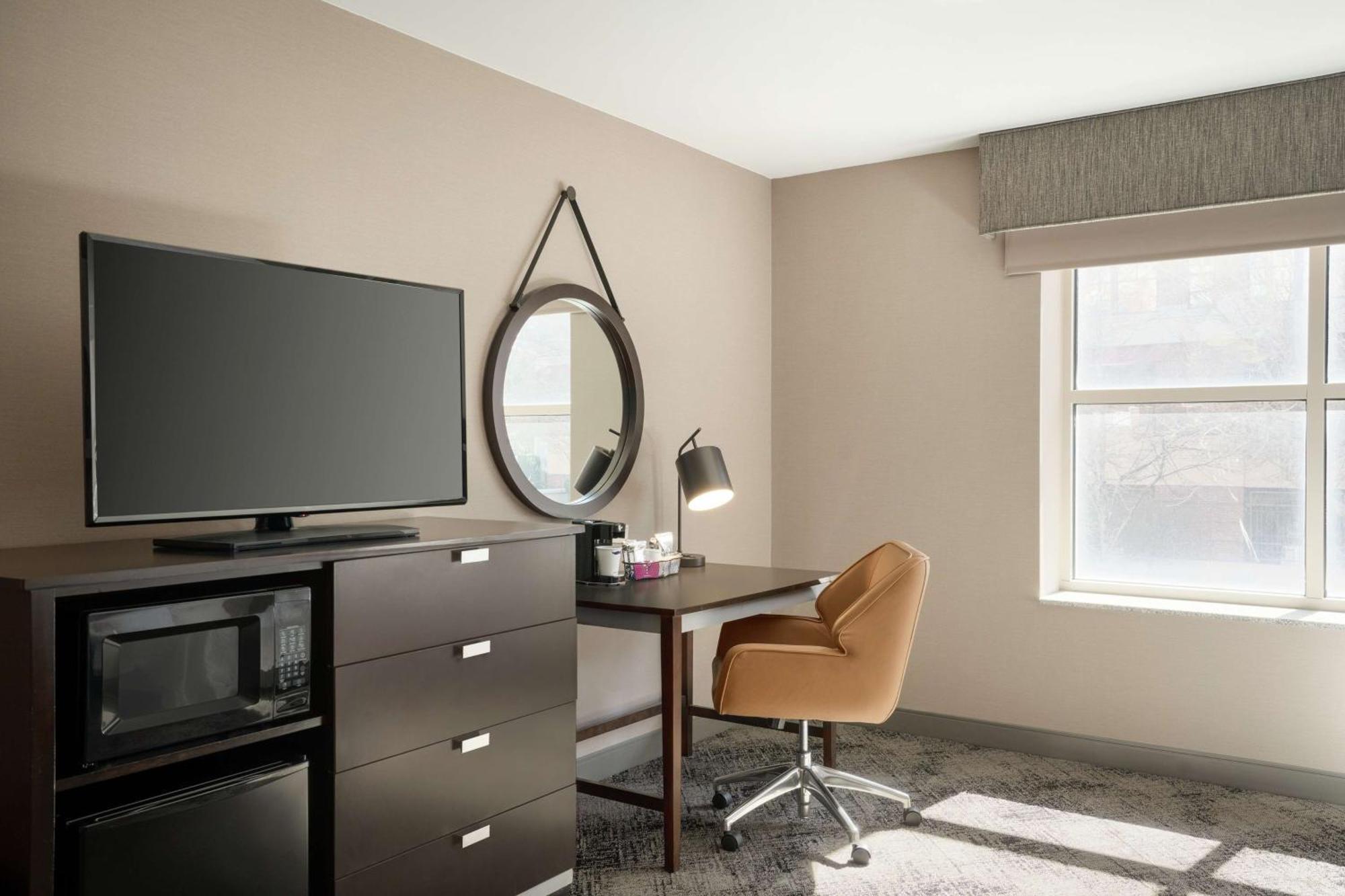 Hampton Inn Portland Downtown Waterfront Buitenkant foto